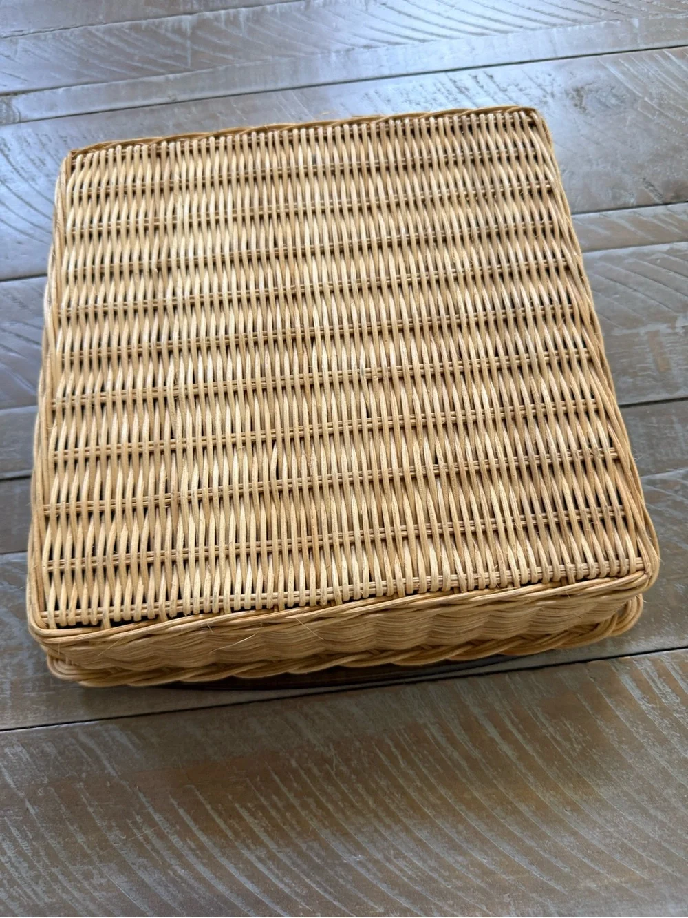 PYREX Fireside Square Amber Glass Casserole Dish with woven Basket Vintage